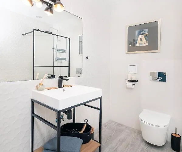 Polonia Palace By Rentujemy Szálloda